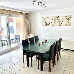 https://luxe-vakantieappartement-centrum-oostende-6pers.bruges-hotels.info