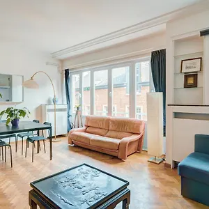 https://the-grand-apartment-center-of-antwerp.hotelsghent.com